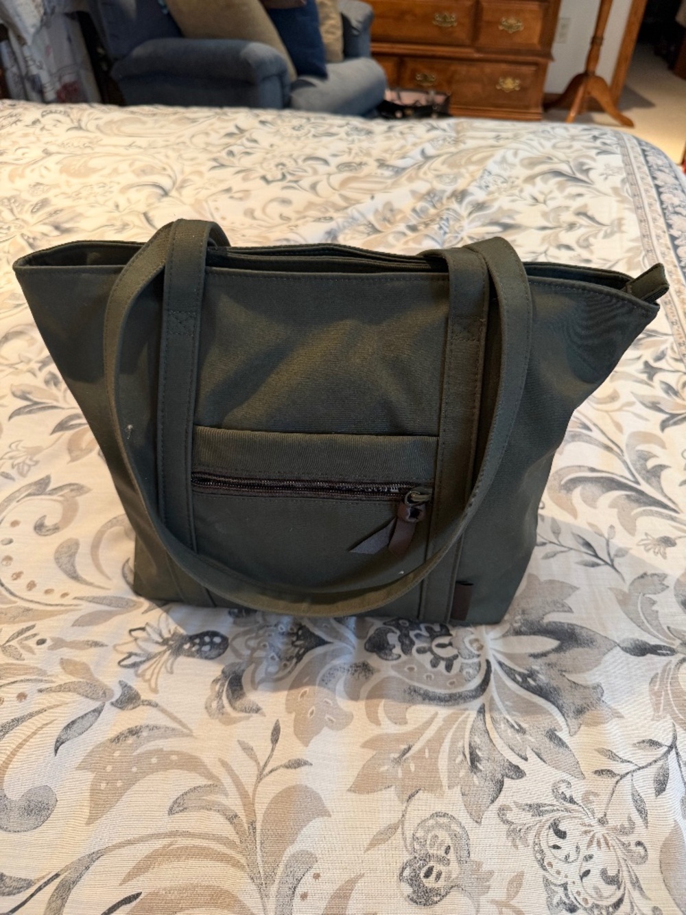 Army Green Vera Shoulder Bag